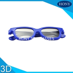 Les verres 3D passifs de cinéma de RealD pour le cinéma ont employé la taille d'enfants une utilisation de temps