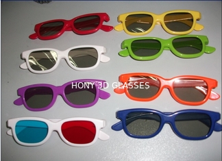 La circulaire en plastique colorée a polarisé des verres de sûreté 3D pour le cinéma